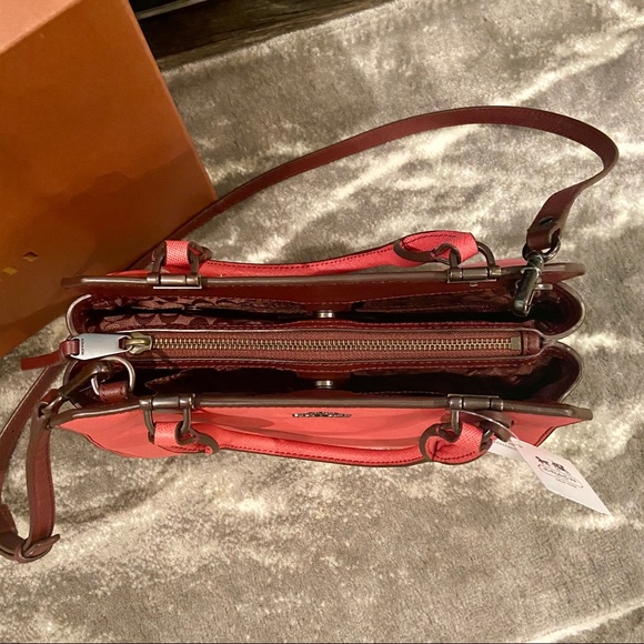 Coach Madison Mini-Lexington 32395 - Picture 8 of 14